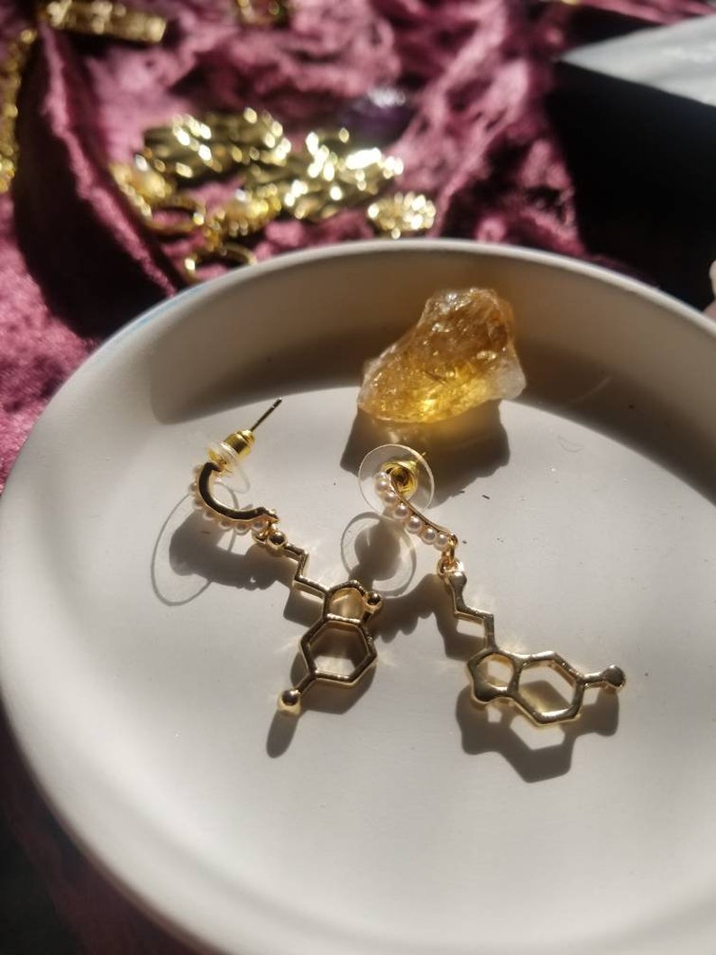for Happiness and Energy SEROTONIN BUNDLE ~ Serotonin Candle \u00d7 Earrings