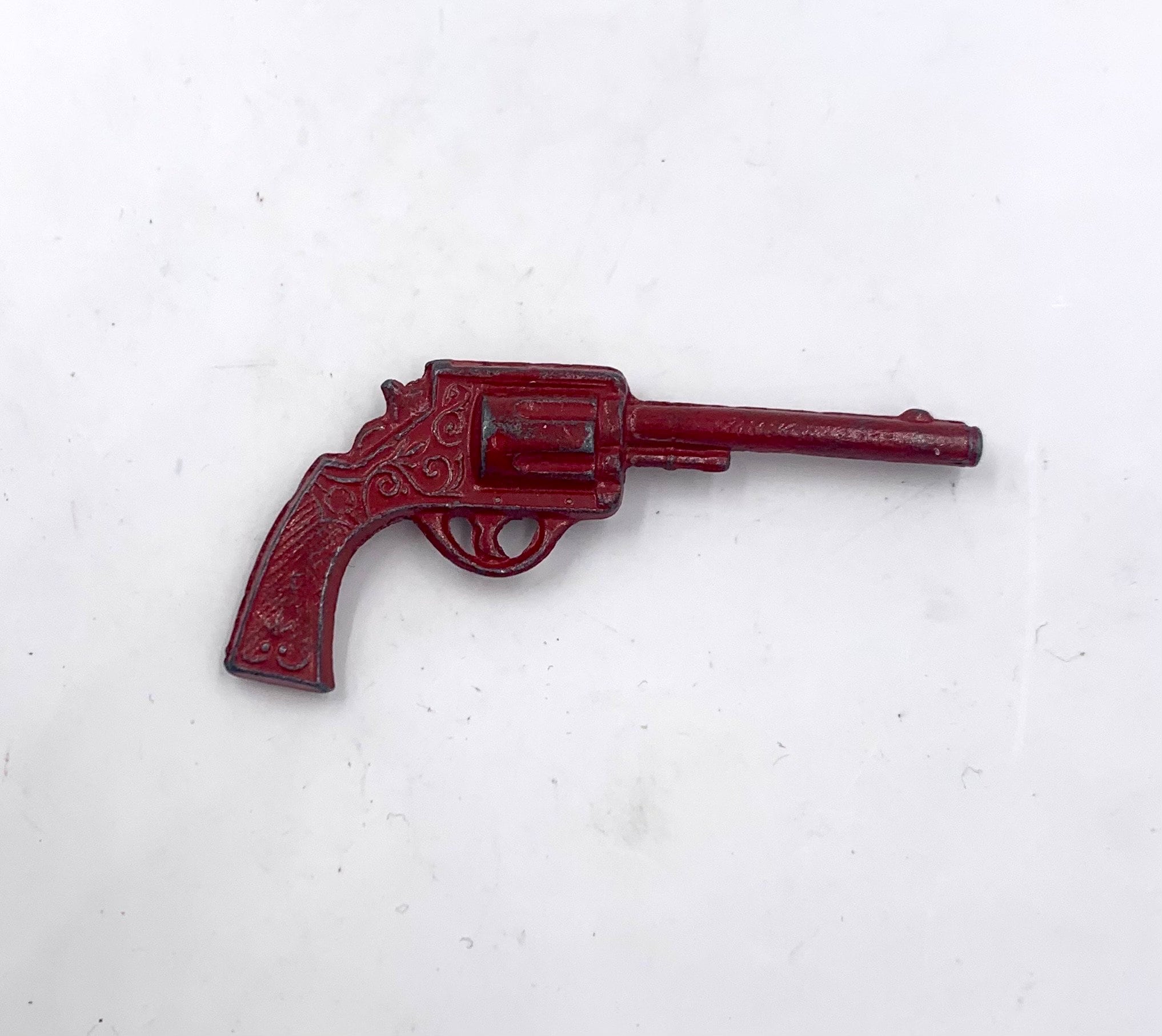 Le pistolet jouet vintage en métal du type Colt 38 special miniatures-toys