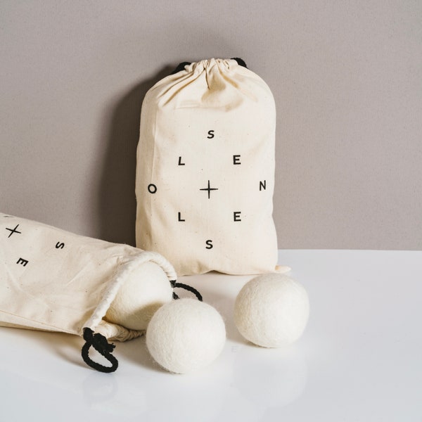 wool dryer balls made in Canada zero-waste gift bag of 6 balls
