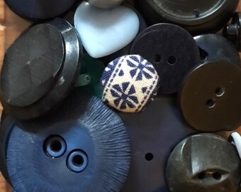 Vintage Buttons 50g