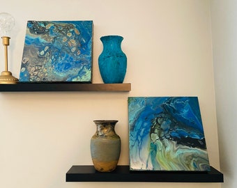 Vertidos acrílicos originales de 12 x 12 pulgadas en vibrantes azules oceánicos