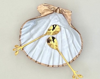 Gold Trim Scallop Shell Spoon Rest: Coastal Kitchen Decor