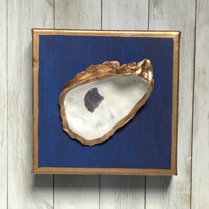 Hand Painted Oyster Shell Canvas 6x6, Navy Blue Coastal Wall Art with Gold Trim, Beach House Nautical Artwork, Coastal Beach Decor image 5