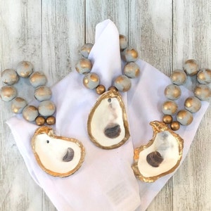 Oyster Shell Napkin Rings with Gold Accents, Beaded Napkin Holders, Wedding Table Decor, Coastal Napkin Rings, Beach Wedding Decor