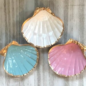 Scallop Shell Jewelry Dish: Coastal Ring Holder with Gold Trim