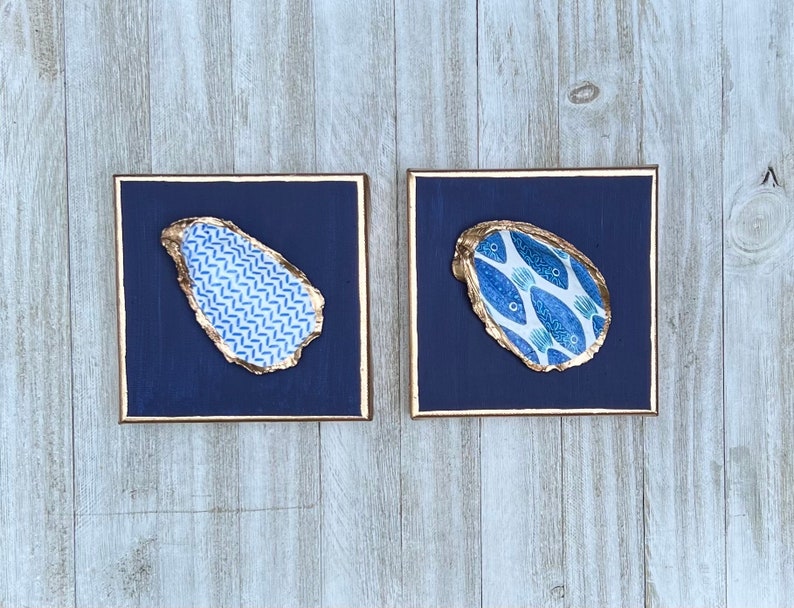 Hand Painted Oyster Shell Canvas 6x6, Navy Blue Coastal Wall Art with Gold Trim, Beach House Nautical Artwork, Coastal Beach Decor image 2