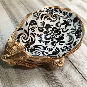 Oyster Shell Ring Dish, Coastal Decor, Shell Trinket Dish, Beach Themed Gift, Nautical Gift