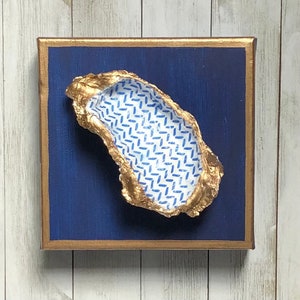 Hand Painted Oyster Shell Canvas 6x6, Navy Blue Coastal Wall Art with Gold Trim, Beach House Nautical Artwork, Coastal Beach Decor image 10