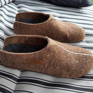 Womens Ladies Warm Slippers Natural Wool Felt Handmade Slip On Mules Beige Arch Support Lightweight Comfy Eco Gift Indoor Rubber Sole UK image 3