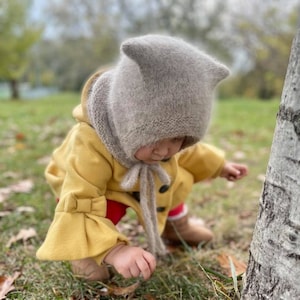 Kitty Ear Baby Bonnet Knitting Pattern: Vintage Style (PDF Pattern)