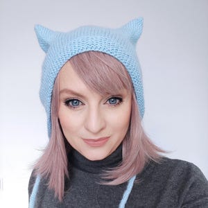 Kitty Ears Bonnet for Adult Knitting pattern PDF in english vintage hat with ties