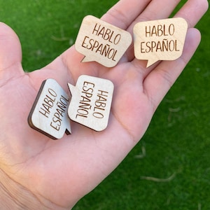 Hablo Español call out pin| work pin| volunteer pin| bilingual pin