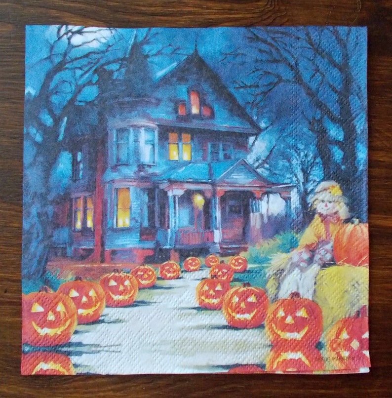 Set 4 Halloween paper napkins size 33cm x 33cm for Decoupage Design Scrapbooking Decor Creating collages
