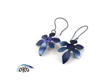 Titanium flowers