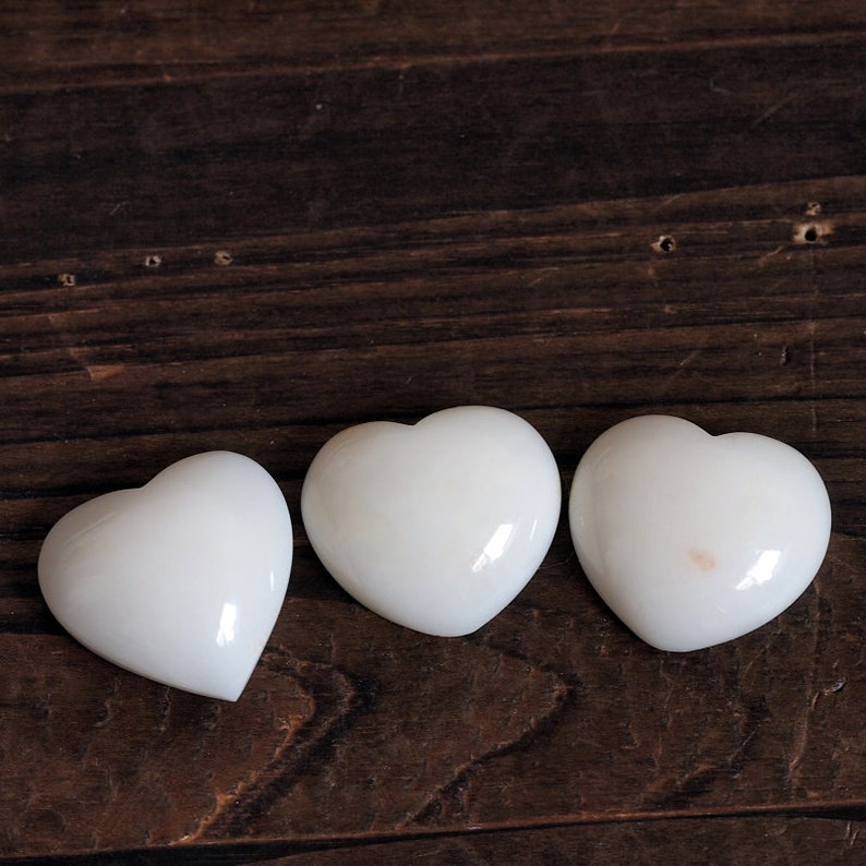 Undyed Natural Japan White Coral Heart Shape Cabochon 15\u00d713mm Half Hole Drilled for Blank Bezel-Prong-Claw Setting