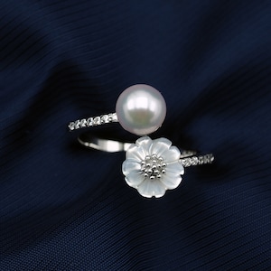Sterling Silver Akoya Pearl Adjustable Ring with White Shell Flower, Free Size, Kawaii Ring, Art Nouveau Jewelry