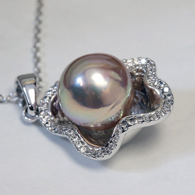 AAAA finest luster fireball color semi-round 13mm,metallic purple Fresh water pearl pendant necklace