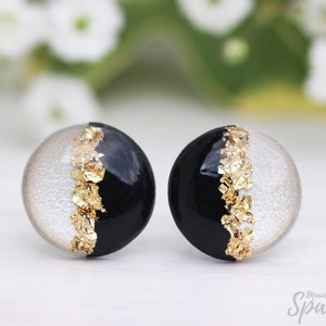 Beige black studs, Titanium earrings, Hypoallergenic, Minimalist Earrings, Gift woman, Bridesmaid Gift, Simple Studs, Wedding earrings black