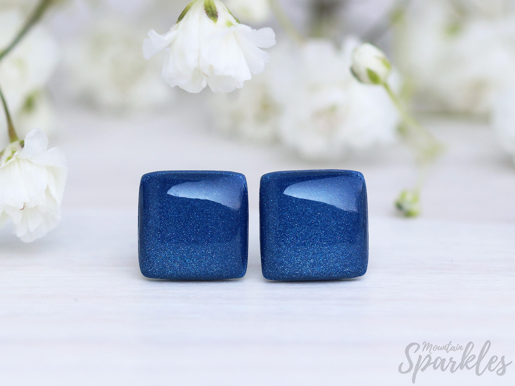 ONE FINAL FLING STUD EARRING, STARLIGHT NAVY