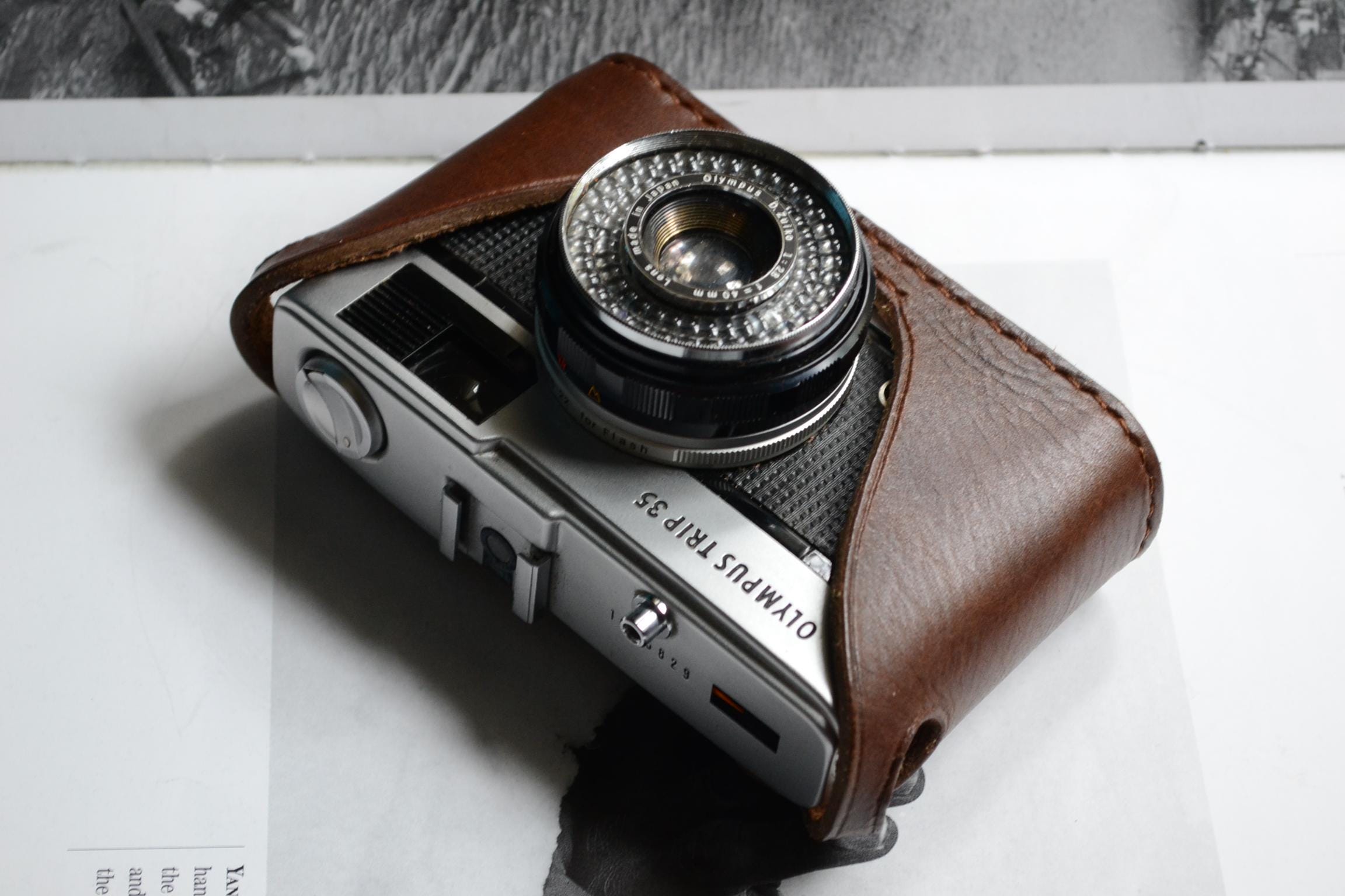 Étui Leica Original Cuir – Pour Leicaflex SL / SL2 – Vintage Allemagne – Occasion