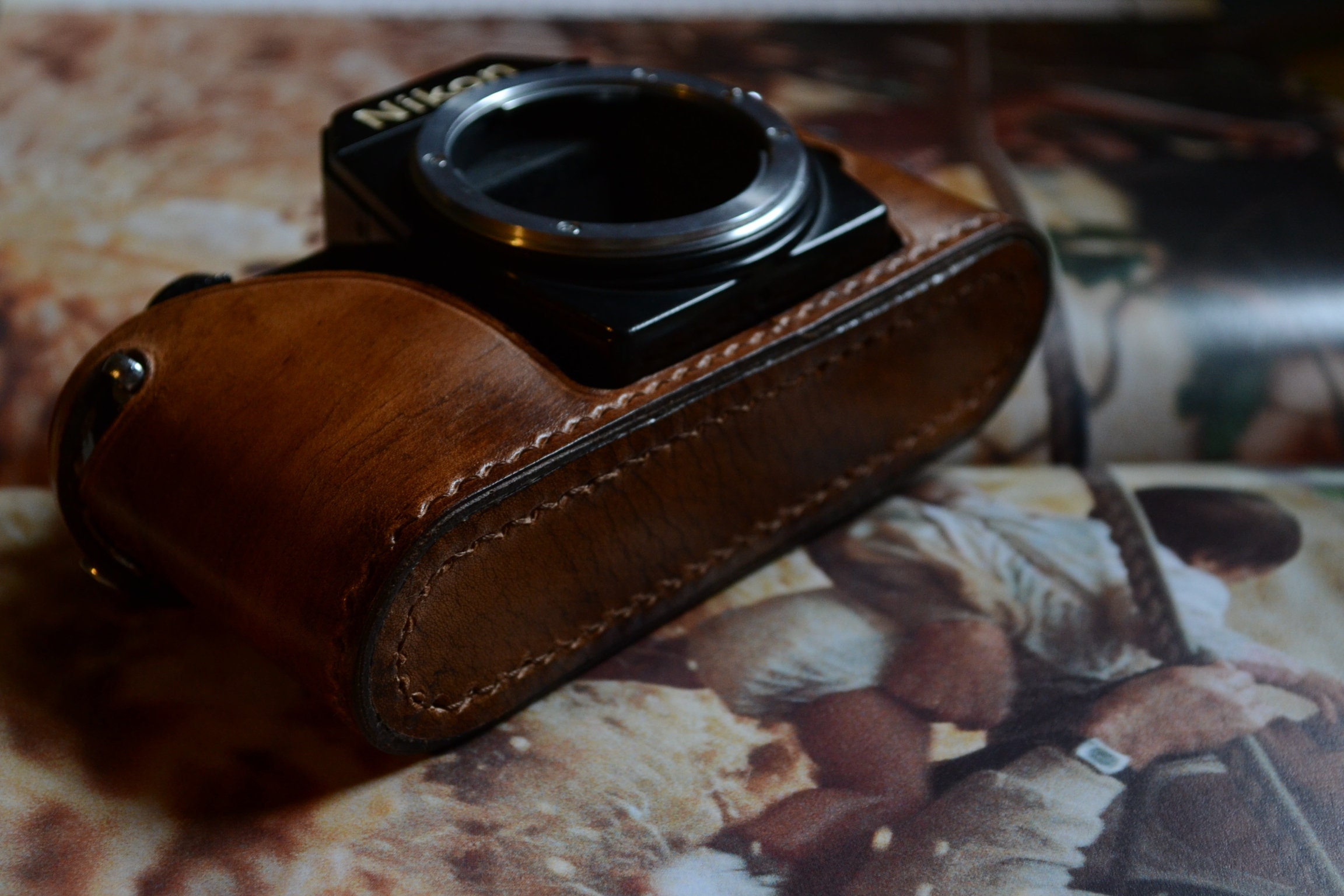 Nikon EM レザーケース付き Nikon EMカメラ用レザーハーフケース - Etsy 日本