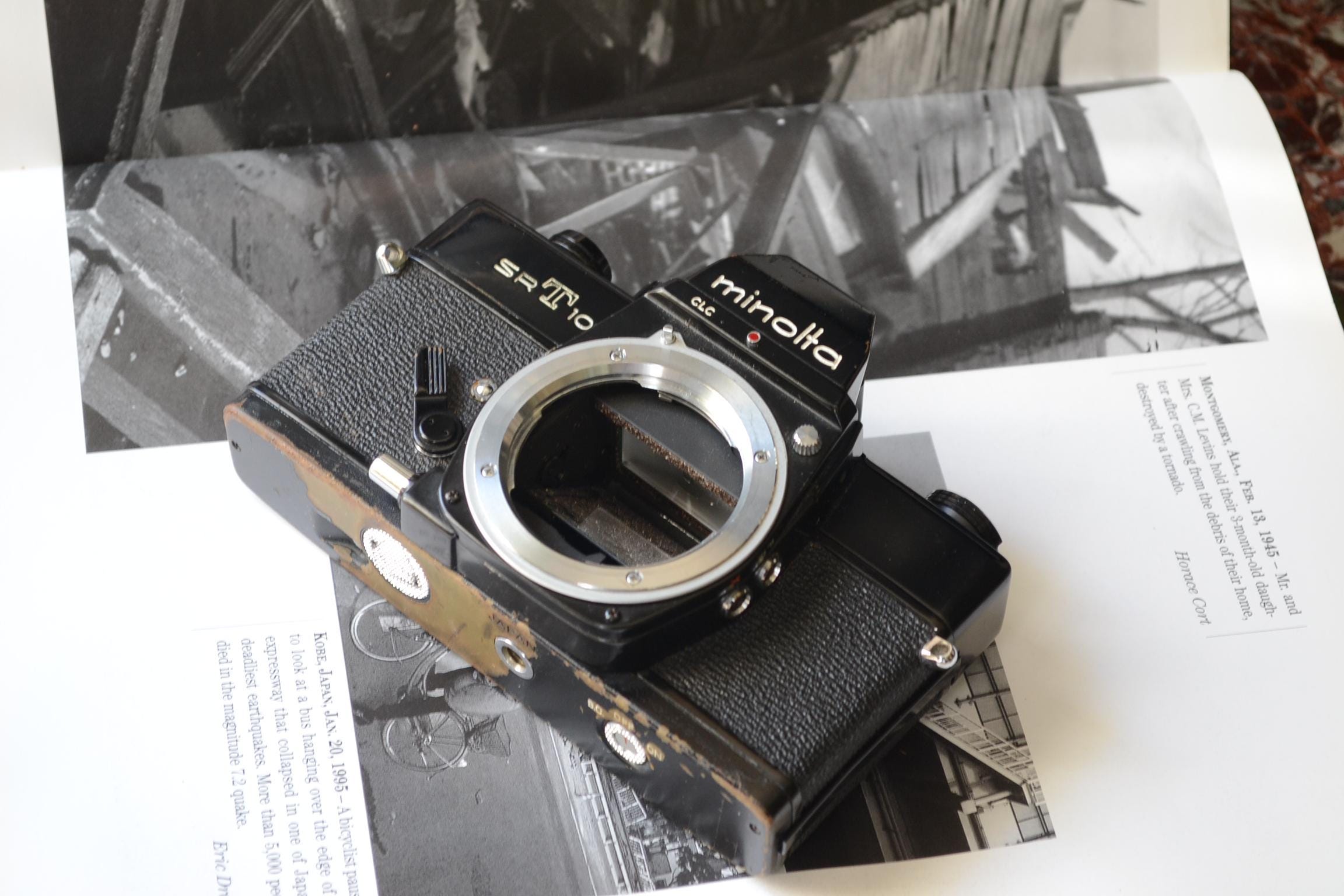Nikon Nikkormatカメラ用レザーハーフケース - Etsy 日本