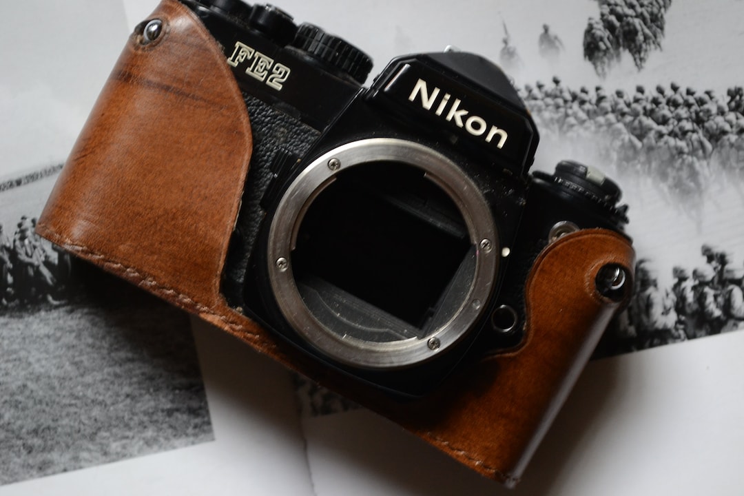 Nikon FM3A + 50mmF1.8 + 35mmF2 + 本革ケース Nikon FM3A + 50mmF1.8 + 35mmF2 + 本革ケース 本革カメラケース+