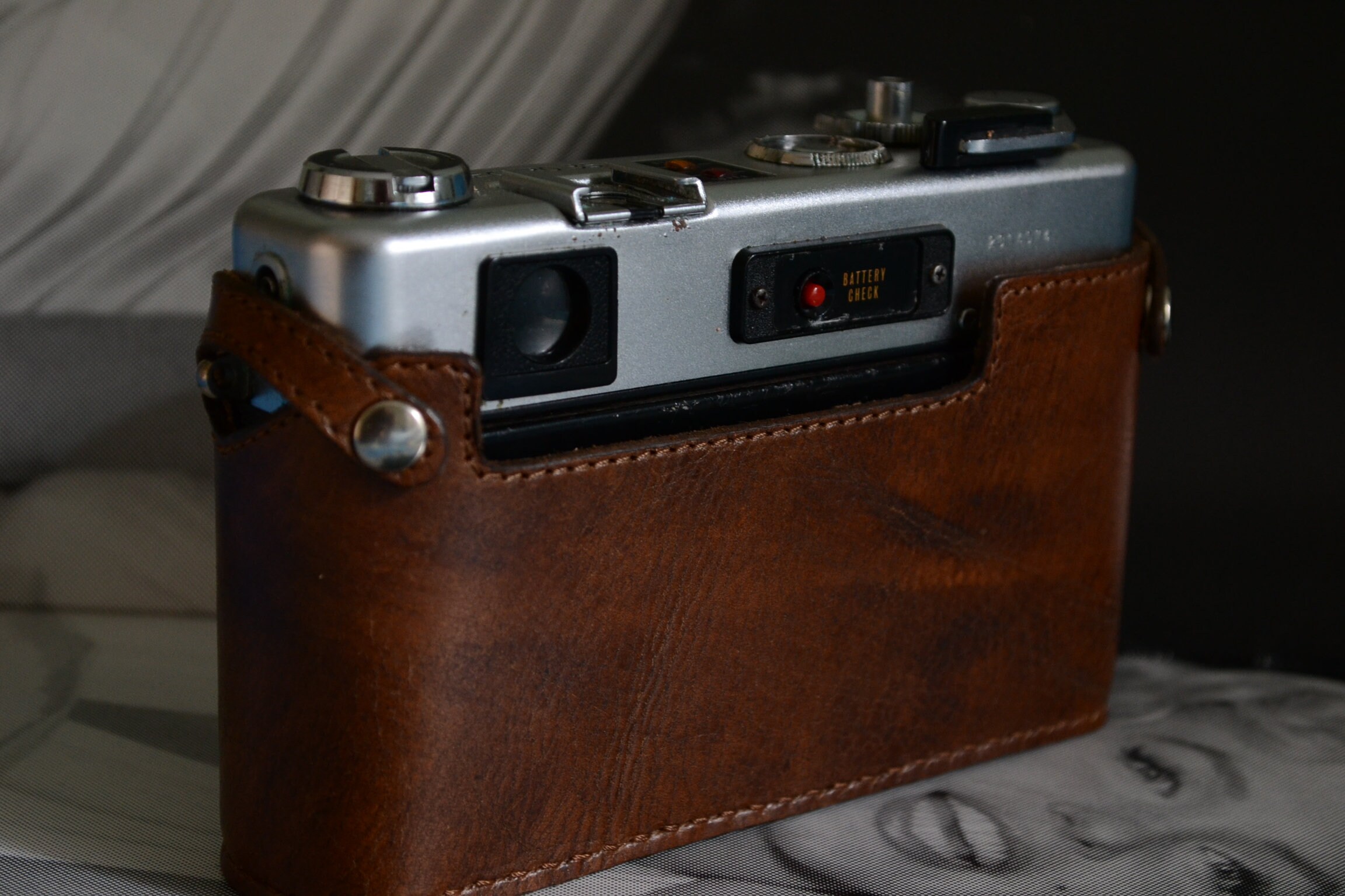 Canon F-1 一眼レフカメラ レザーケース付き Canon F1旧カメラ用レザーハーフケース - Etsy 日本