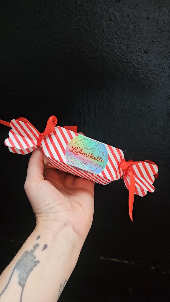 Quince-raspberry candy box