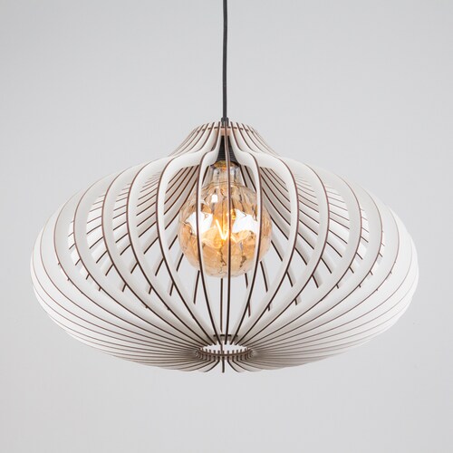 Plafonnier géométrique en bois : abat-jour scandinave