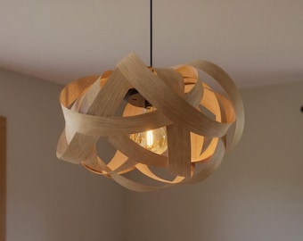 Lámpara de techo de madera de roble hecha a mano en Europa / lámpara de techo / lámpara colgante / pantalla de lámpara / pantalla / lámpara de cena / lámpara de araña / lámpara europea