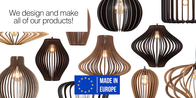 Op de afbeelding: Een verzameling houten hanglampen in verschillende vormen en maten. De lampen zijn gemaakt van natuurlijk hout en hebben een warme, uitnodigende esthetiek. De tekst "Made in Europe" is zichtbaar in de rechterbenedenhoek van de afbeelding.