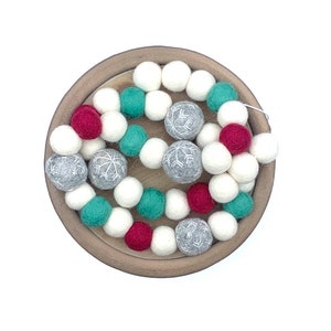 Christmas Felt Ball Garland, Holiday Felt Ball Garland