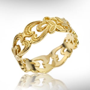 22k Gold Ring for Women Anniversary Gift Statement Vintage Floral Ring Delicate and Thin Ring Best Amazing Mom Gift Birthstone Ring