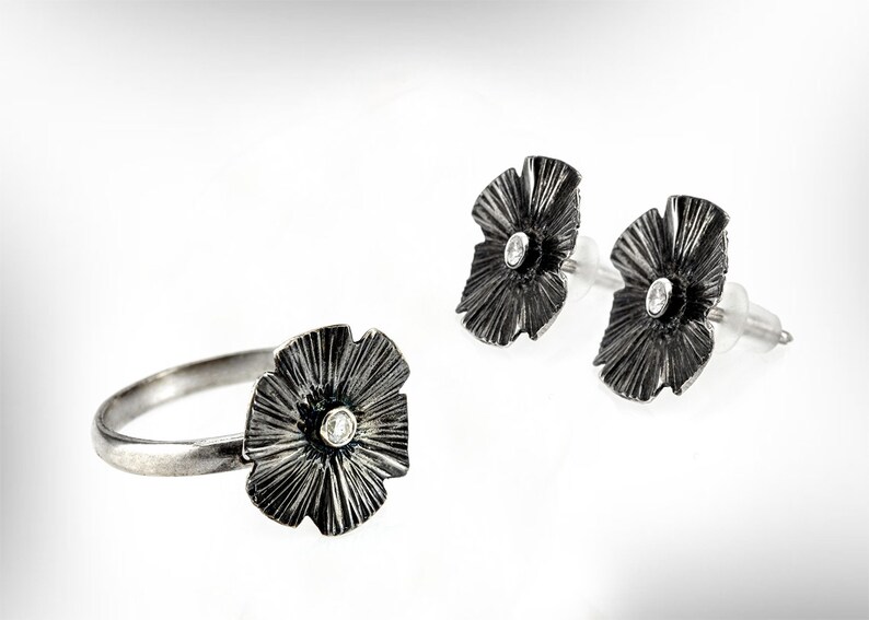 Oxidized silver jewelry Gemstone gift Jewelry sale Ring with Cubic zirconia Personalized jewelry Black silver ring Floral jewelry set