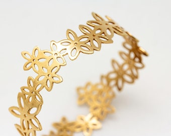 Gold Bangle Bracelet Anniversary Gift Cute Flower Bracelet Girlfriend Gift Delicate Lace Bracelet Present Women Unique Fashion Bracelet