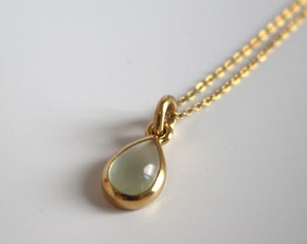 Green Prehnite gold- plated pendant