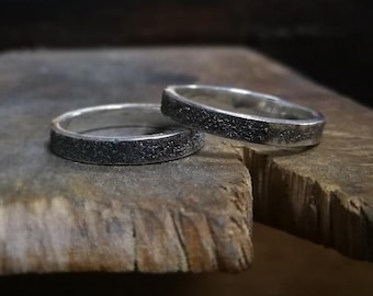 Black wedding/couple rings set