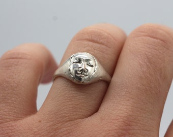 Bague faciale en argent, CHEVALIERE VISAGE