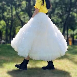 White Ruffled Tulle Skirt,Layered tulle princess skirt,Wedding tulle skirt,Frills Skirt,Prom Skirt,Photo Session Tulle Skirt,Custom Skirt