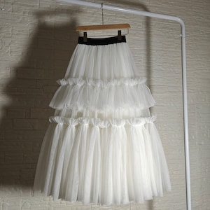 Romantic layered tulle long skirt,Plus size tulle mesh skirt,Handmade prom skirt,Ruffled Fairy tulle skirt,Wedding skirt,Custom tulle skirt