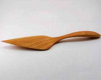 Pie Server (Wooden, Cherry Wood)