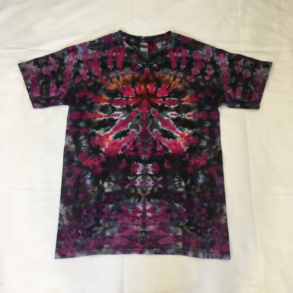 Unisex Medium Black-backed Symmetrical Free Form Tie Dye Tee M Long Sleeves Tie Dye T-Shirt 100 % Preshrunk Cotton Ice Dye Shirt
