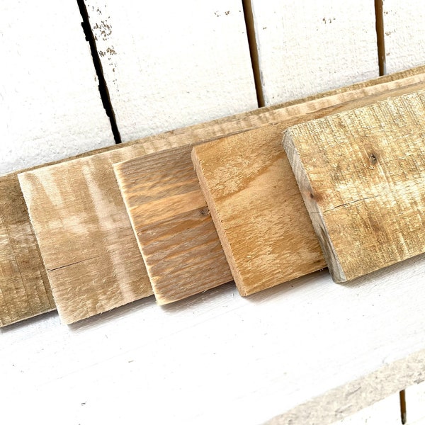 Bundle of 5 Reclaimed Wood Planks 15" - Weathered Barnwood, Pallet Wood, Fence Wood - Perfect for DIY