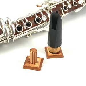 Clarinet mouthpiece display and drying stand image 7