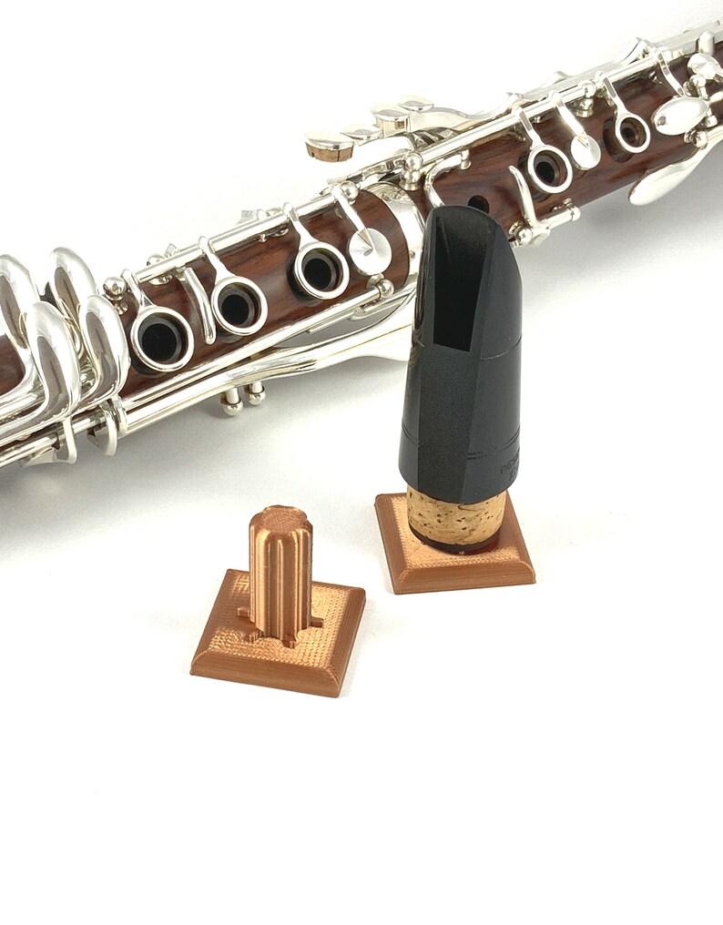 Clarinet mouthpiece display and drying stand image 7