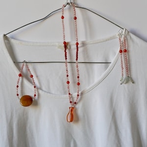 Jewellery set (items can be sold separately), pendant necklace, earrings, bracelet made with precious and semi-precious Myanmar stones