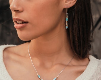 Mystic Glow: Opal Infused Silver Statement Necklace