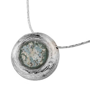 Eternal Beauty: Artisan Silver Necklace with Roman Glass