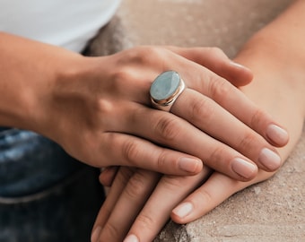 Statement Ring 13.5 Carat Natural Blue Aquamarine Gemstone Mixed Metal Two Tone Solid 9k Yellow Gold and 925 Sterling Silver Gemstone ring